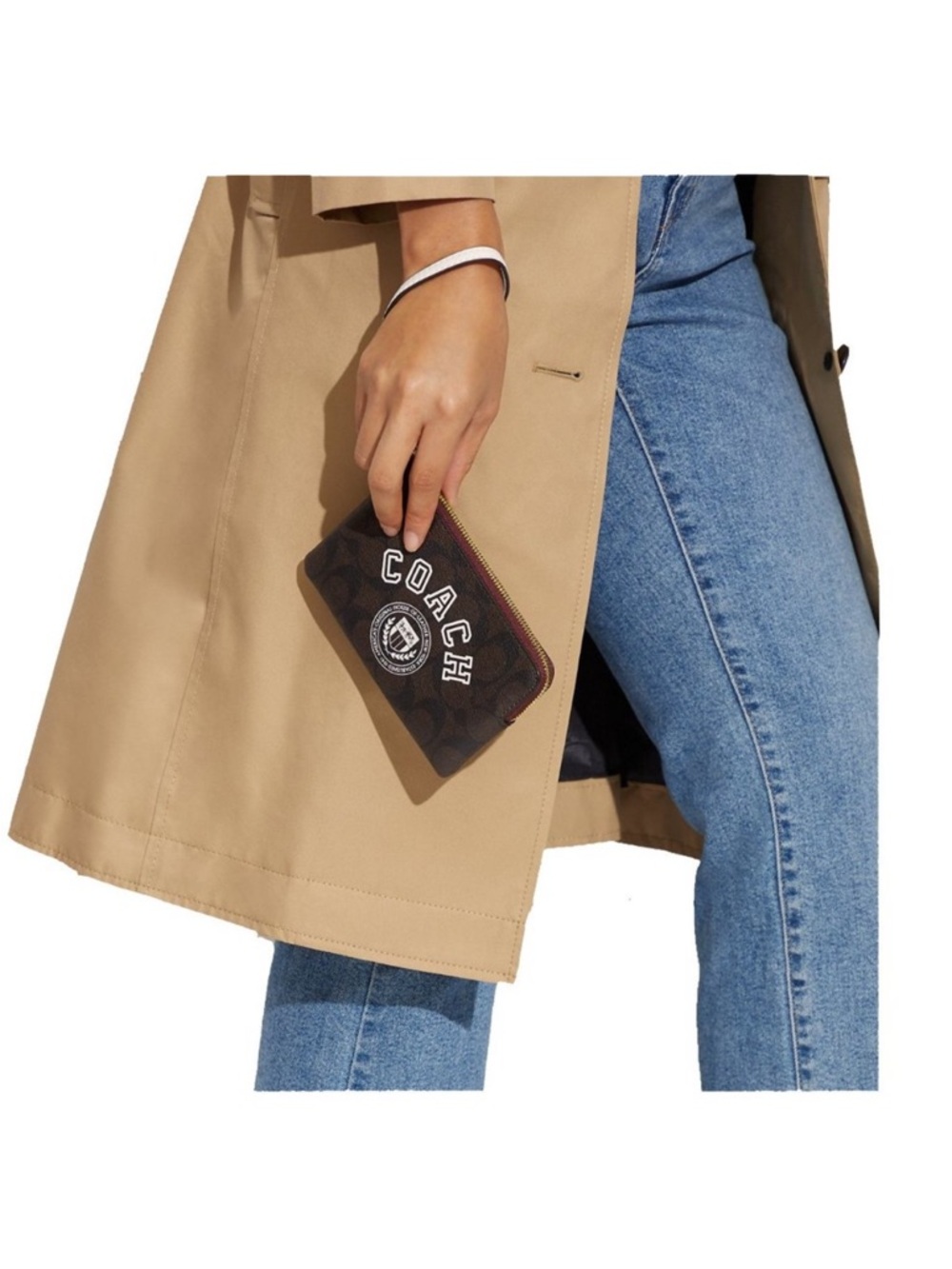 Coach Corner Zip Wristlet in Signature Canvas with Varsity Motif, NWT/Box - Picture 2 of 15